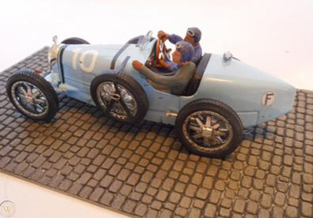 10 Bugatti 35 2.0 - edicola (2).jpg